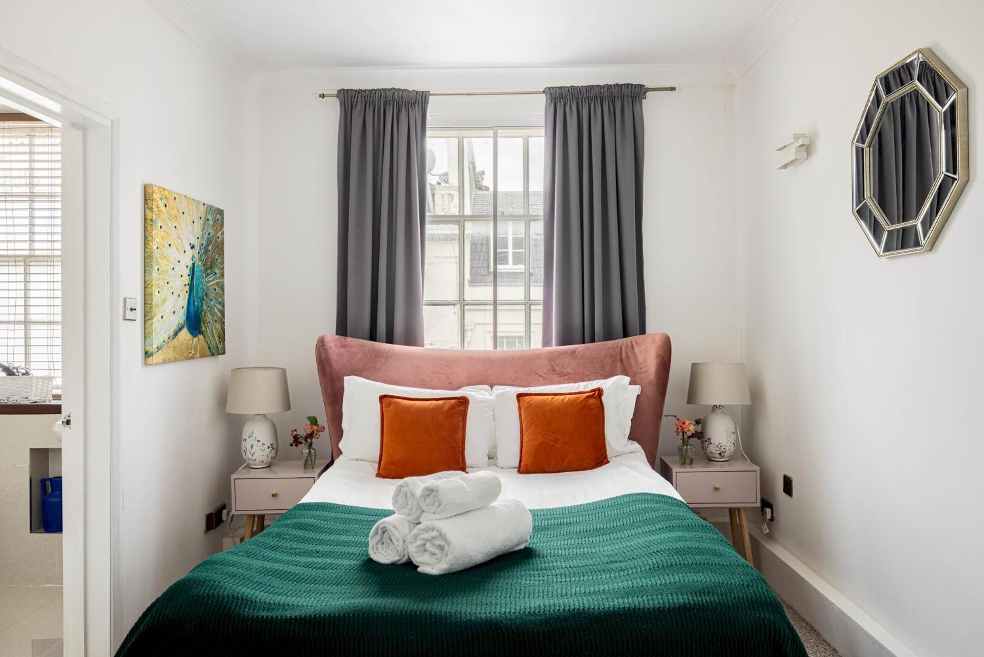 Picktheplace Lancaster Gate London Exterior foto
